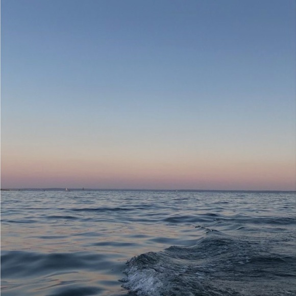 Meet your Posher, Bre - Picture 1 of 1